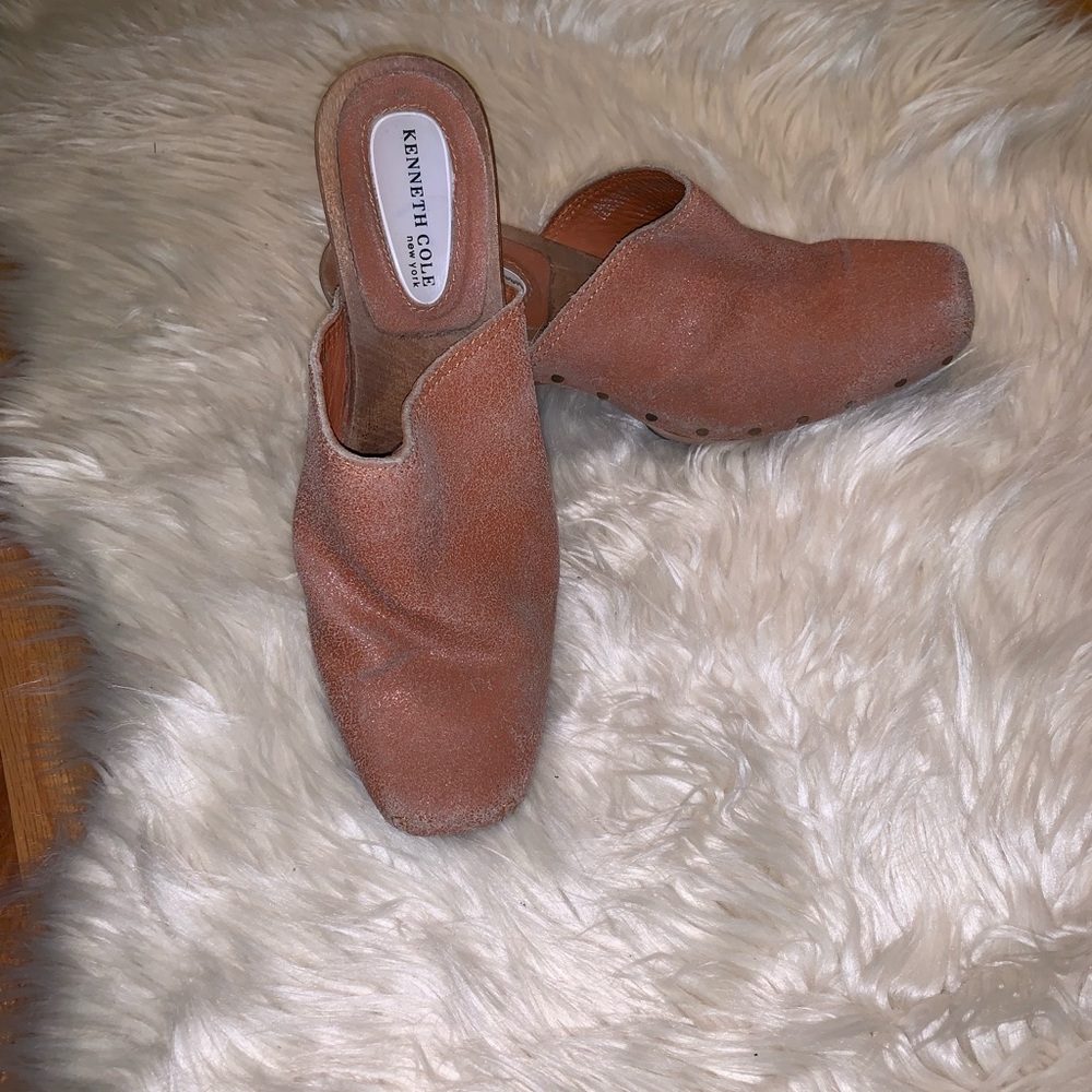 Kenneth Cole New York Woody to Shoe Clogs
